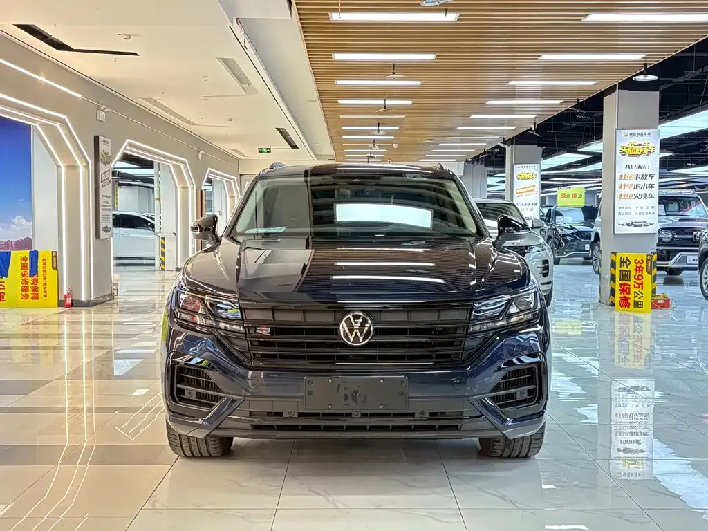 Volkswagen Touareg 2023 из CN, фото 5