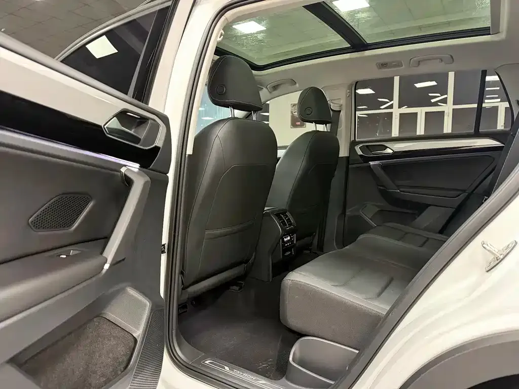 Volkswagen Tayron 2022 из CN, фото 3