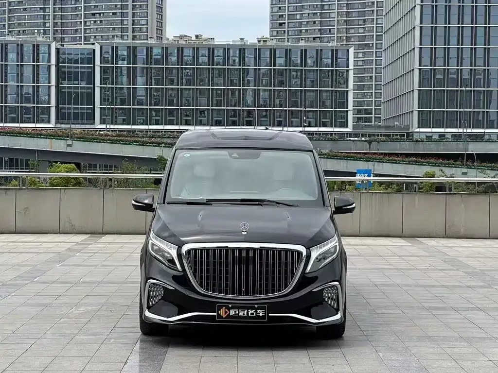 Mercedes-Benz V-Class 2022 из CN, фото 8