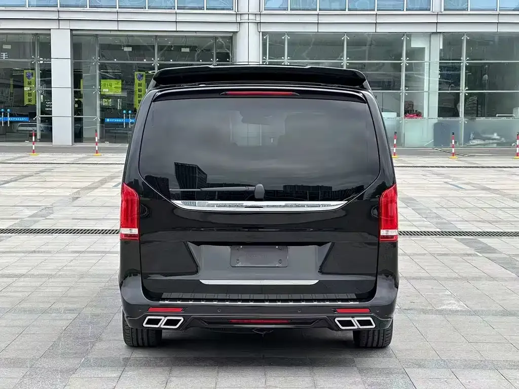 Mercedes-Benz V-Class 2022 из CN, фото 2