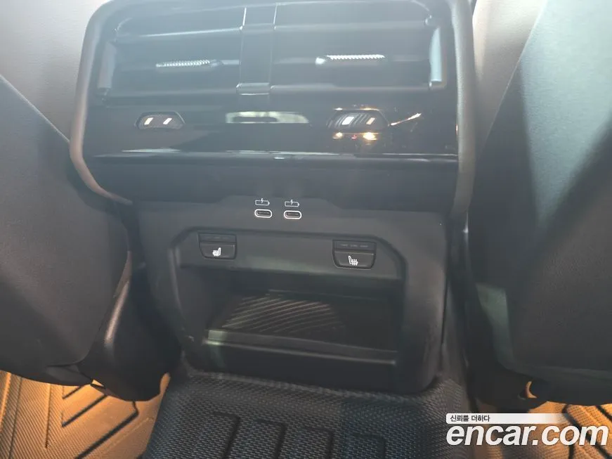 BMW 5-Series 2024 из KR, фото 8