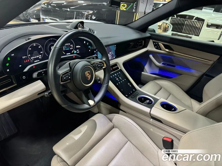 Porsche Taycan 2024 из KR, фото 8