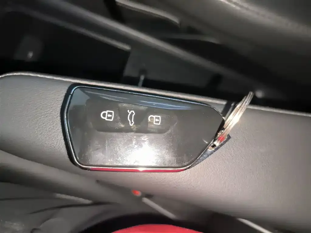Volkswagen ID.3 2024 из CN, фото 2