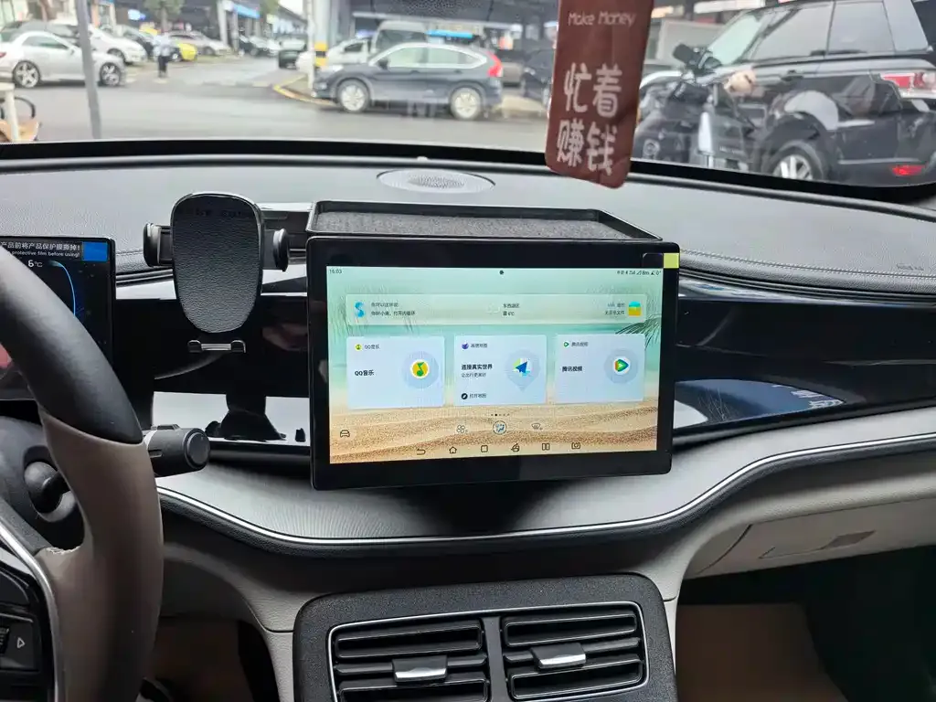 BYD Qin PLUS 2024 из CN, фото 9