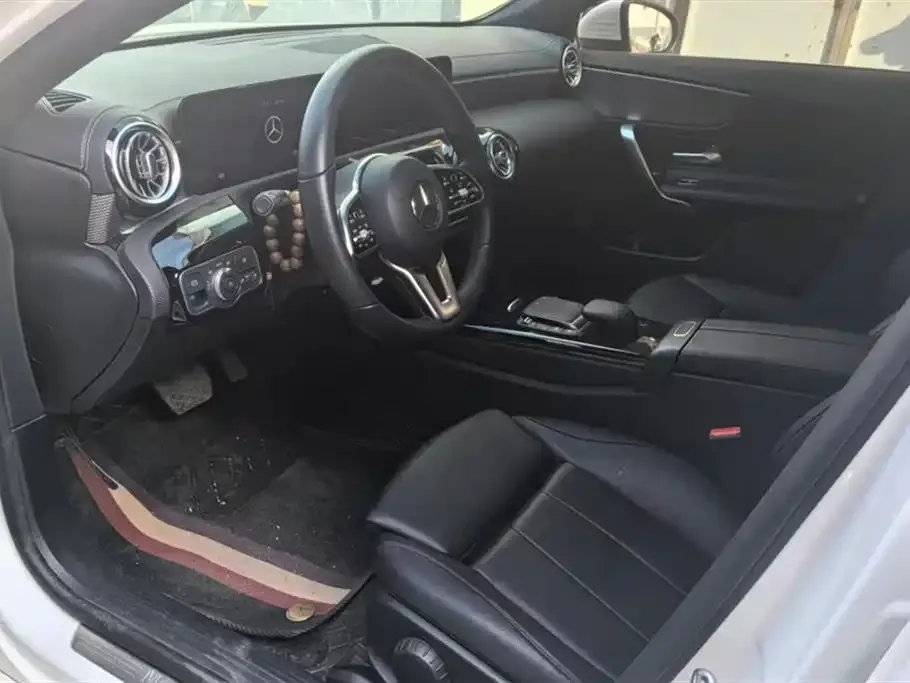 Mercedes-Benz A-Class 2023 из CN, фото 6