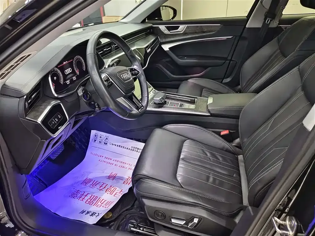 Audi A6L 2023 из CN, фото 7