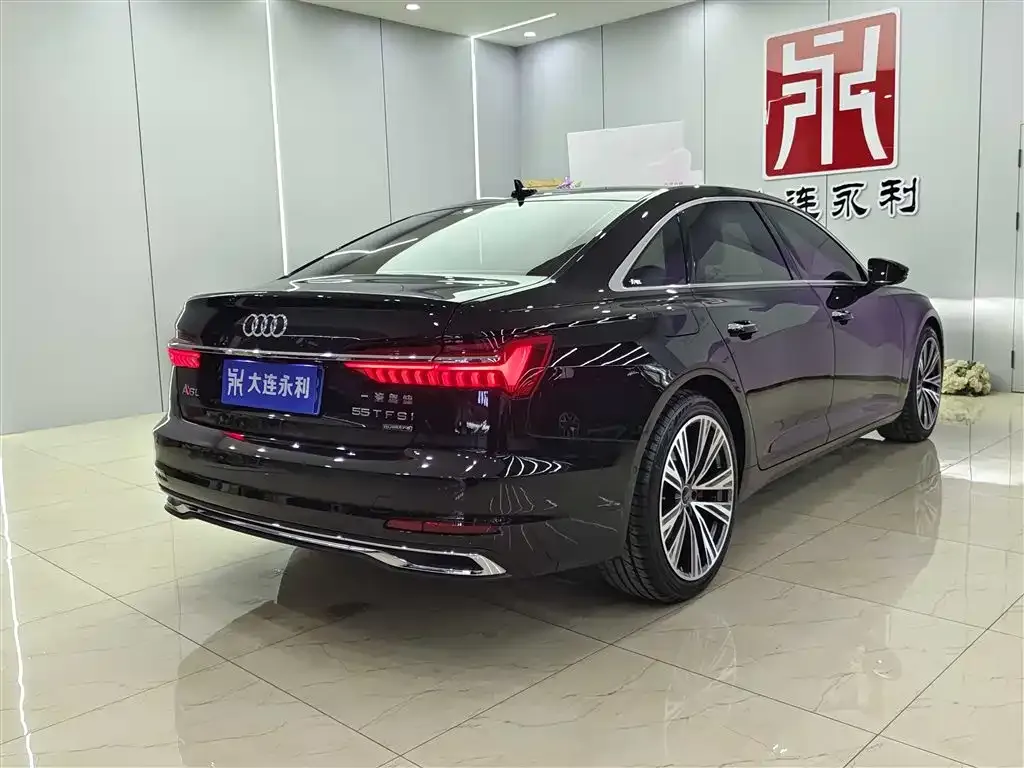 Audi A6L 2023 из CN, фото 2
