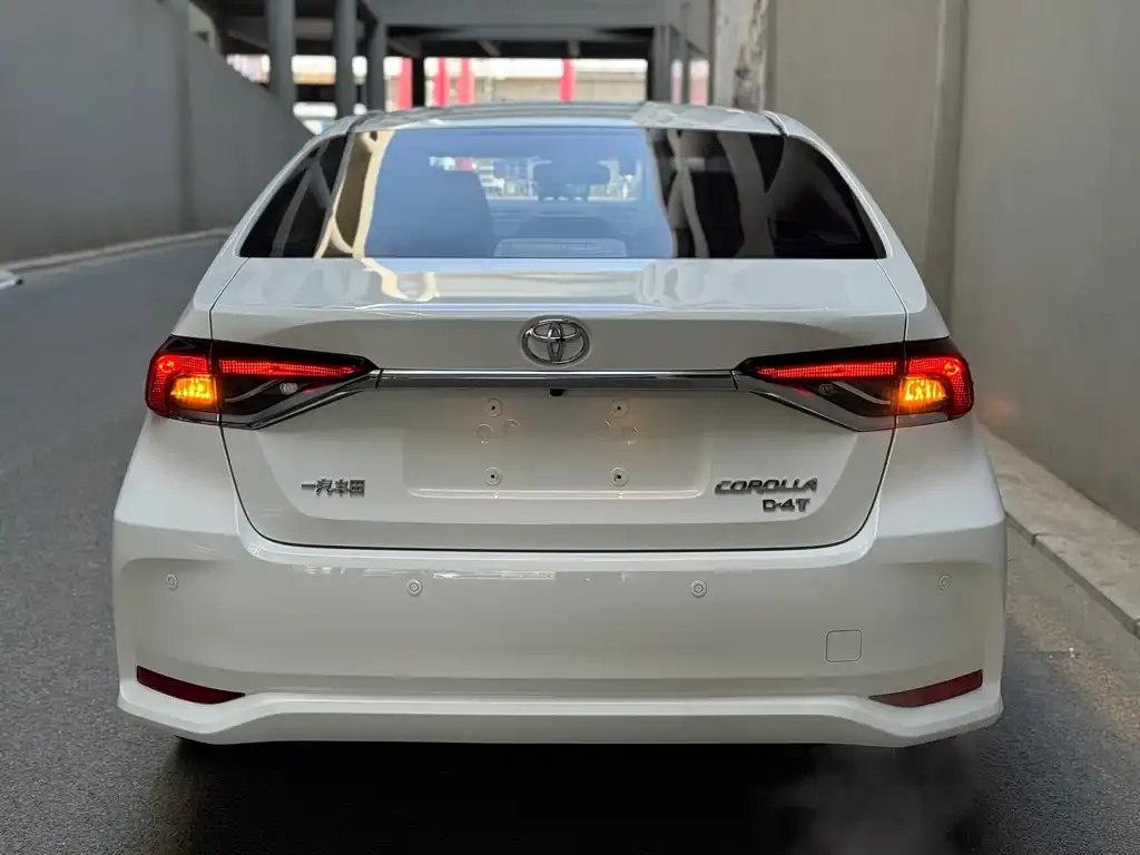 Toyota Corolla 2021 из CN, фото 2