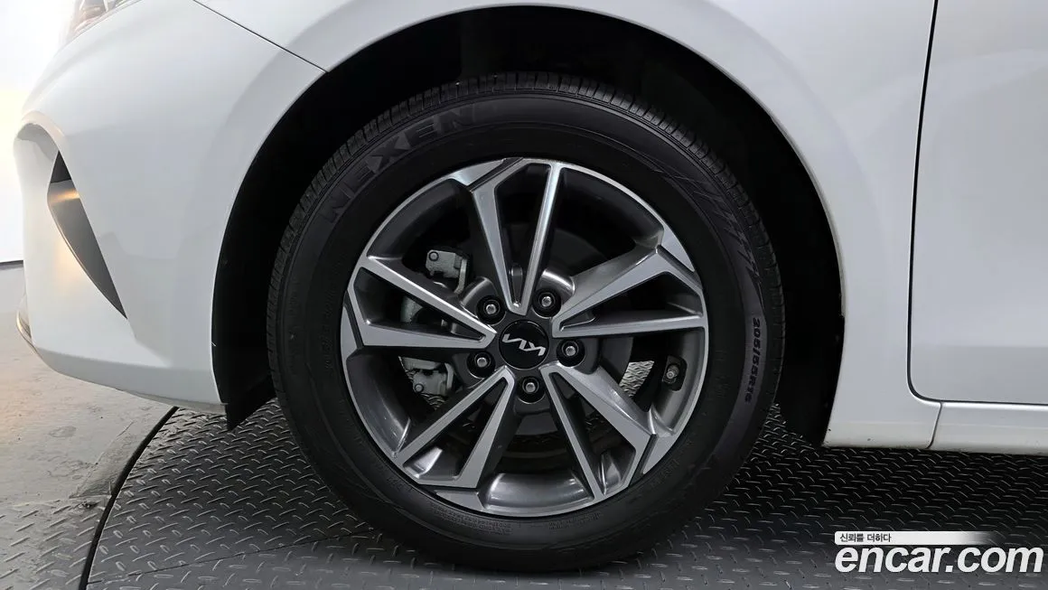 Kia K3 2024 из KR, фото 10