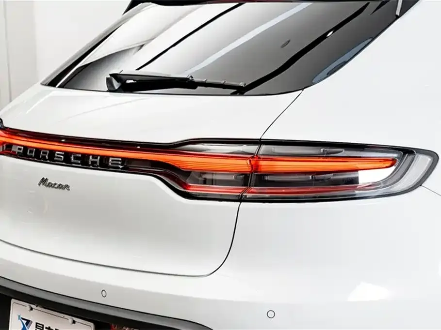 Porsche Macan — фото 8
