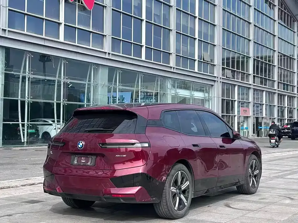 BMW iX 2024 из CN, фото 3