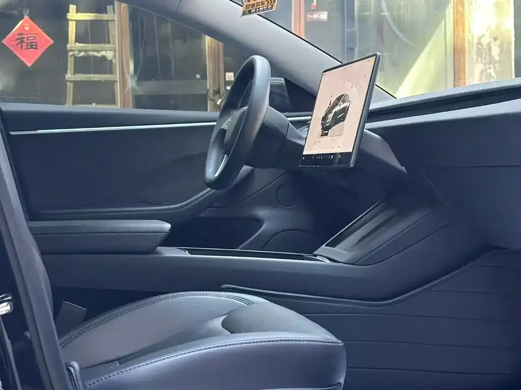 Tesla Model 3 2024 из CN, фото 8