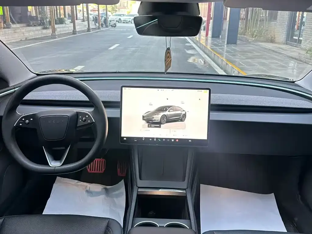Tesla Model 3 2024 из CN, фото 3