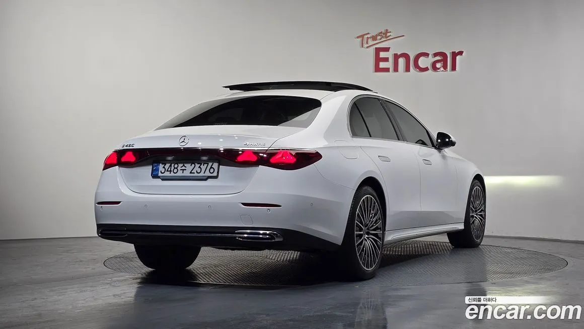 Mercedes-Benz E-Class 2024 из KR, фото 9