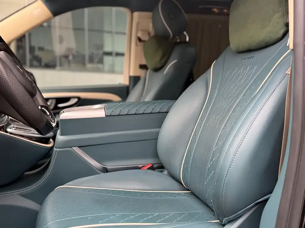 Mercedes-Benz V-Class 2023 из CN, фото 5