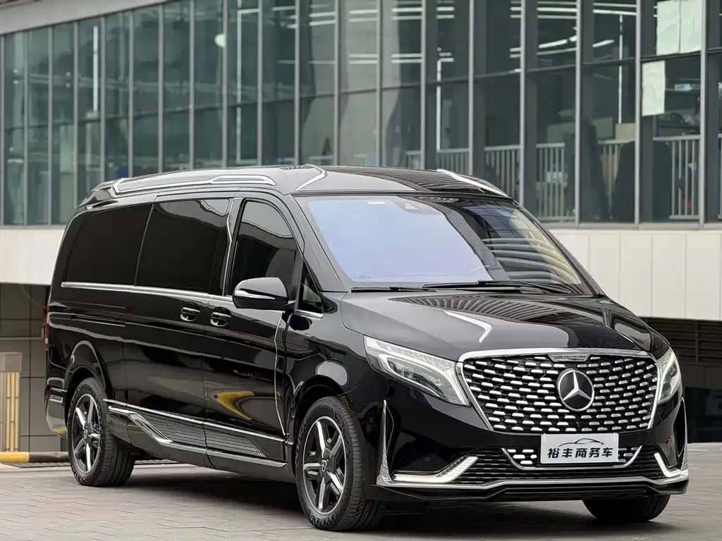 Mercedes-Benz V-Class 2023 из CN, фото 9