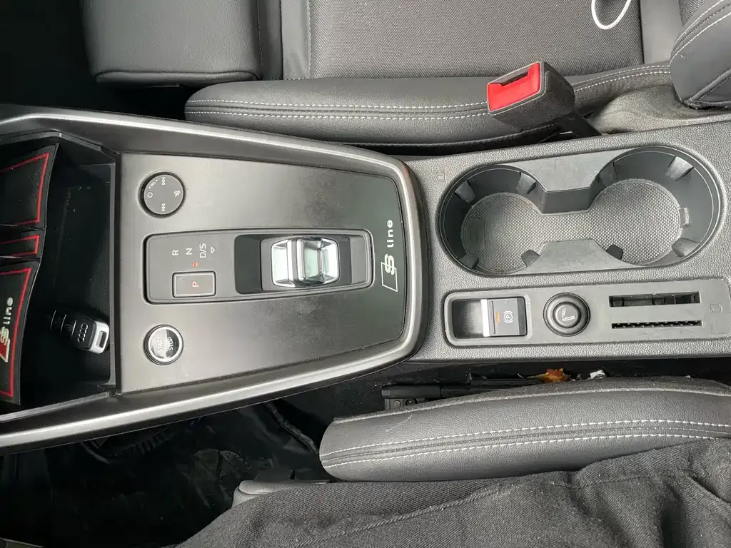 Audi A3 2022 из CN, фото 9