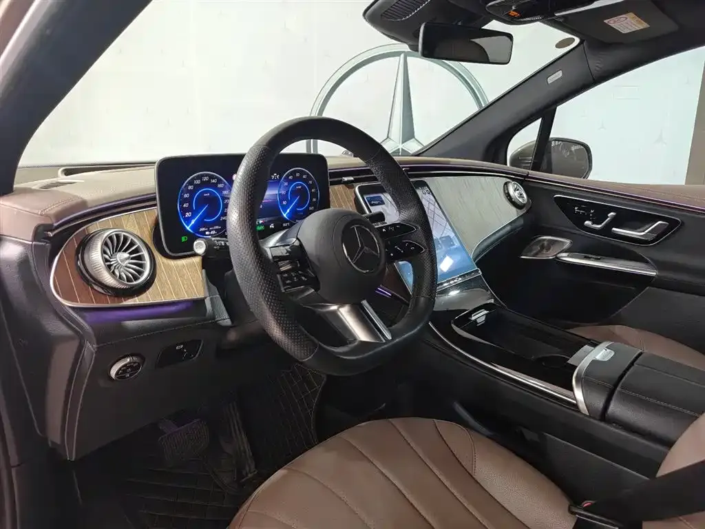Mercedes-Benz EQE SUV 2023 из CN, фото 4