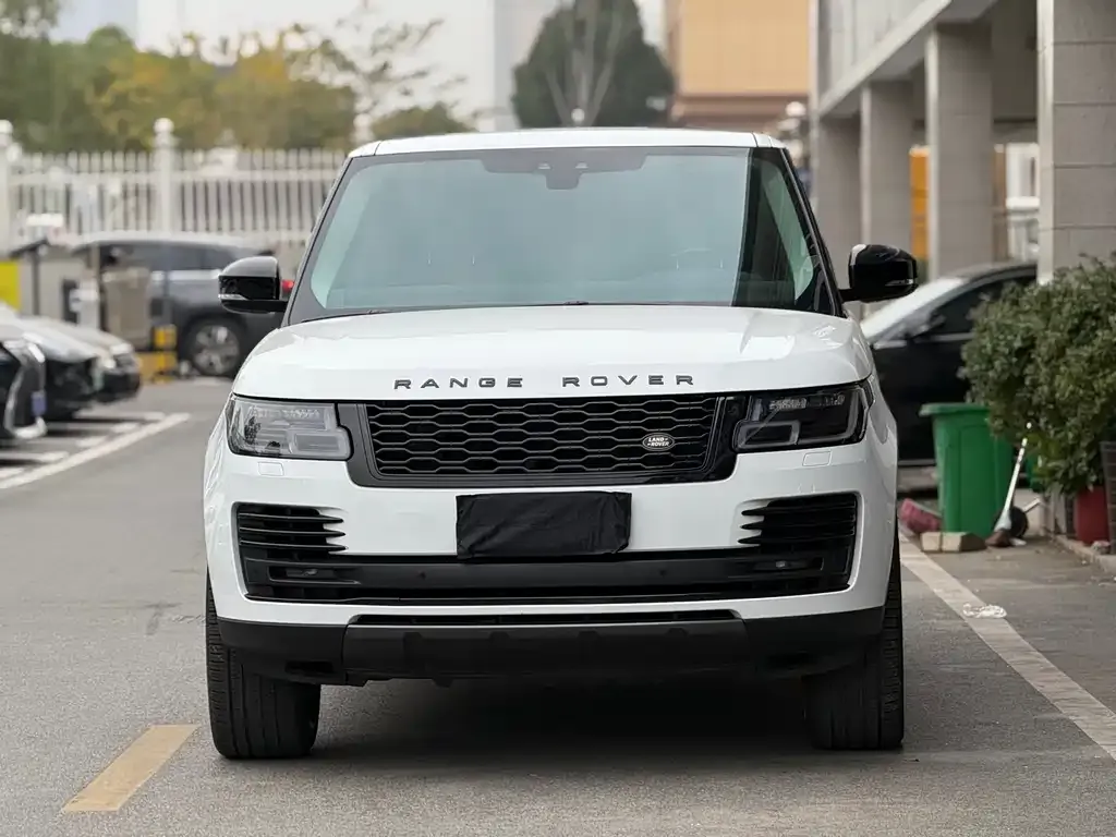 Land Rover Range Rover 2021 из CN, фото 1