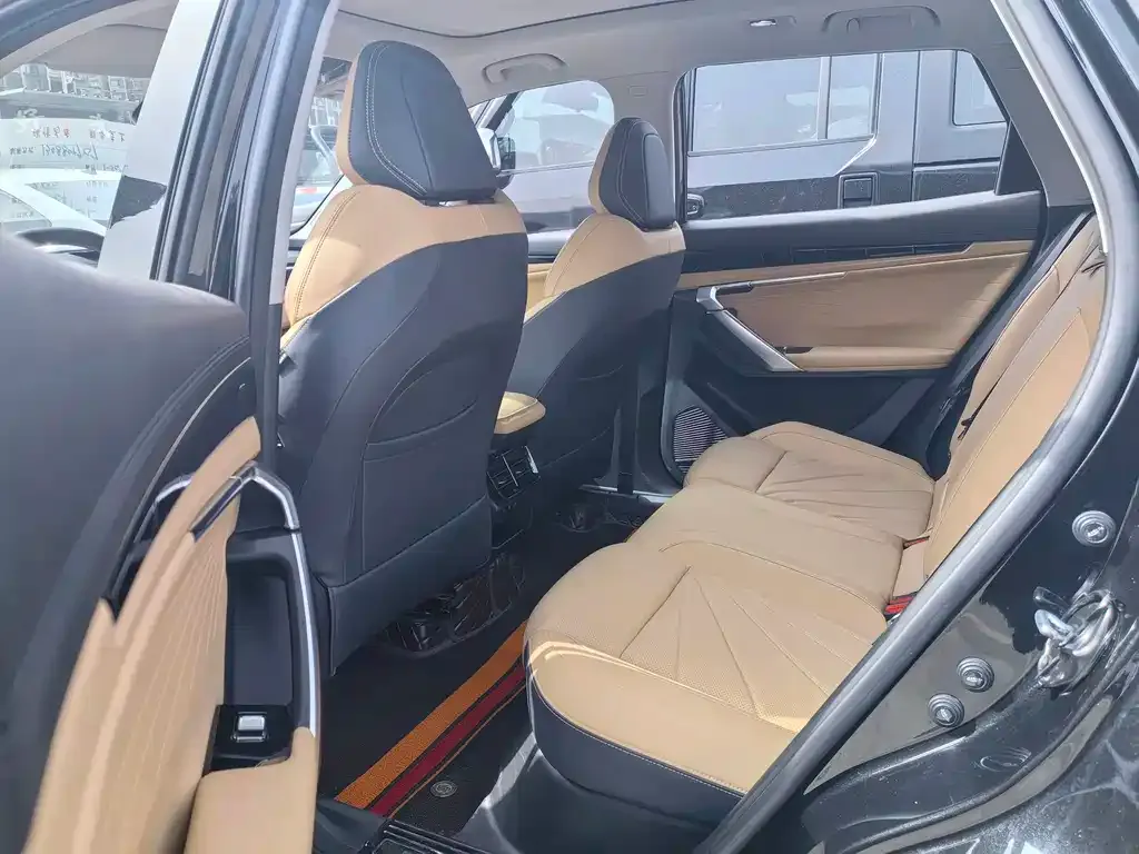 Geely Boyue L 2023 из CN, фото 8