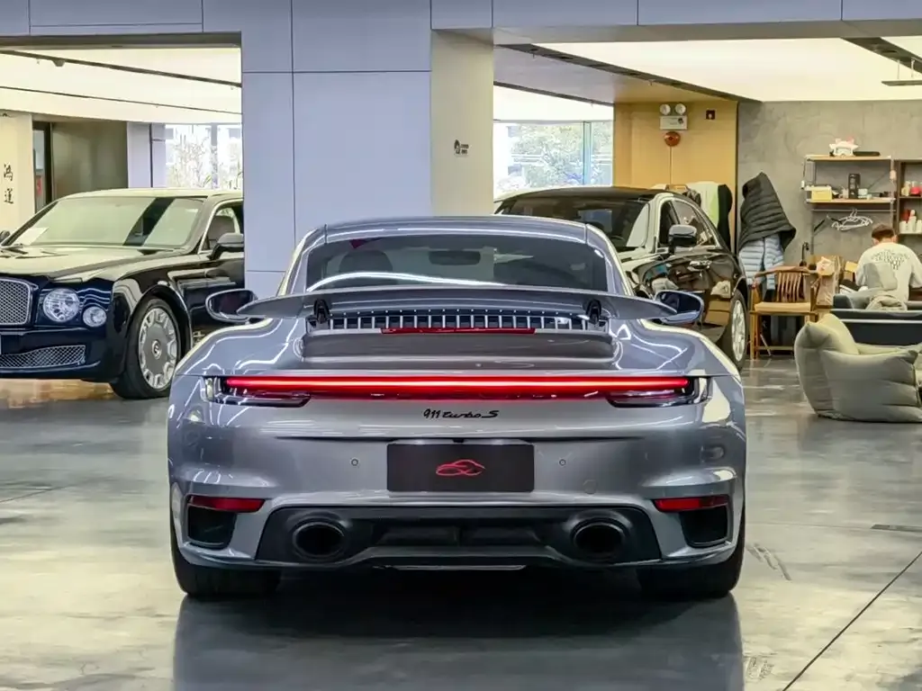 Porsche 911 2021 из CN, фото 3