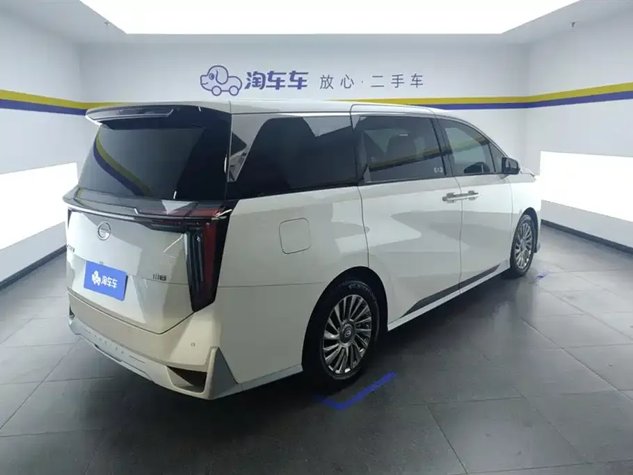 GAC Motor Trumpchi M8 — фото 6