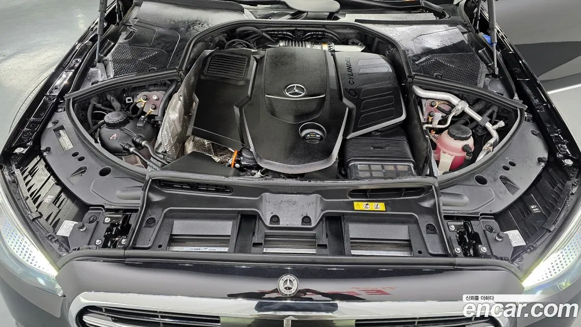 Mercedes-Benz S-Class 2025 из KR, фото 9