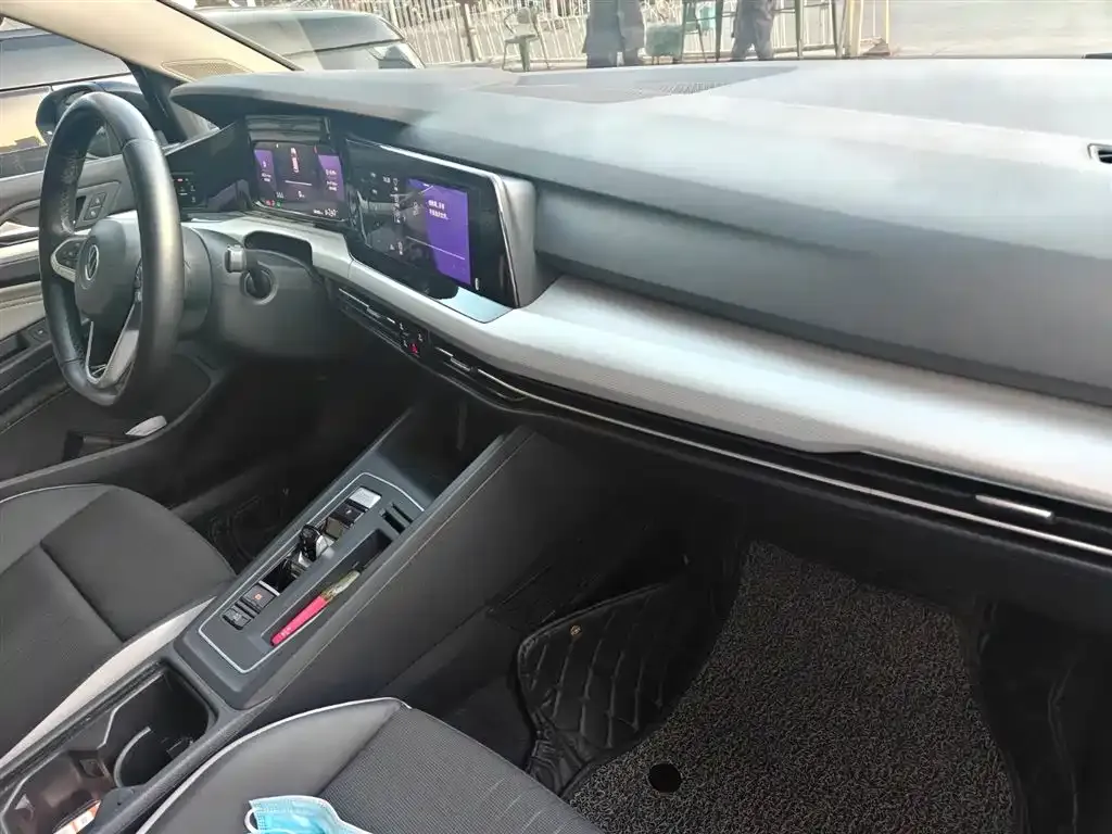 Volkswagen Golf 2021 из CN, фото 8