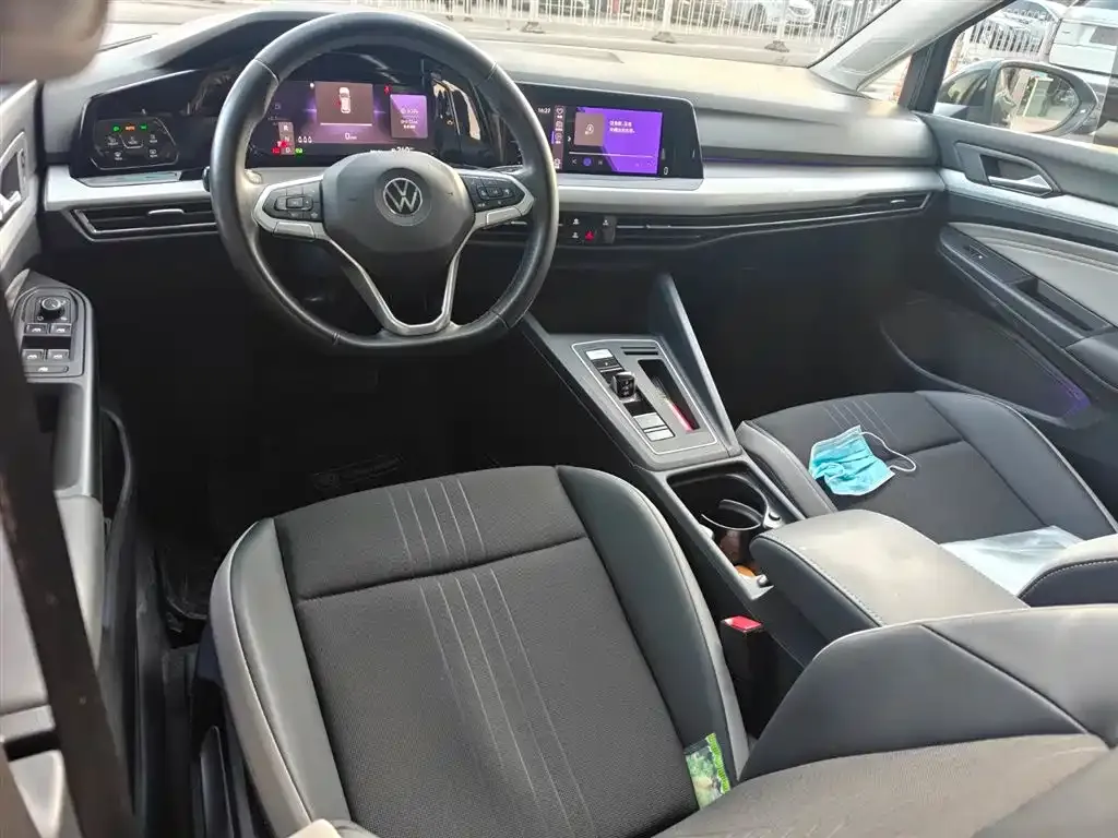Volkswagen Golf 2021 из CN, фото 10
