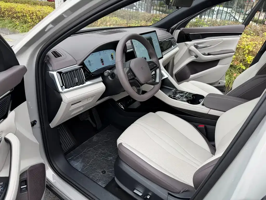 BYD PLUS New Energy 2025 из CN, фото 6