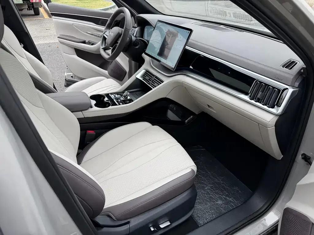 BYD PLUS New Energy 2025 из CN, фото 3