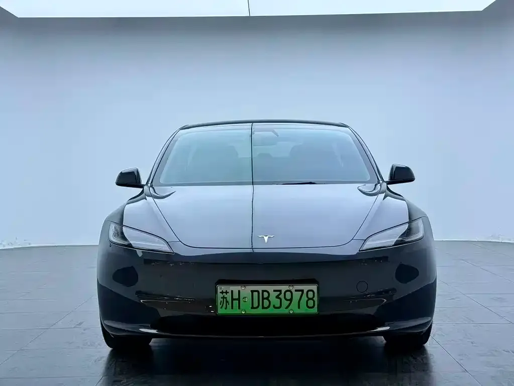 Tesla Model 3 2024 из CN, фото 5