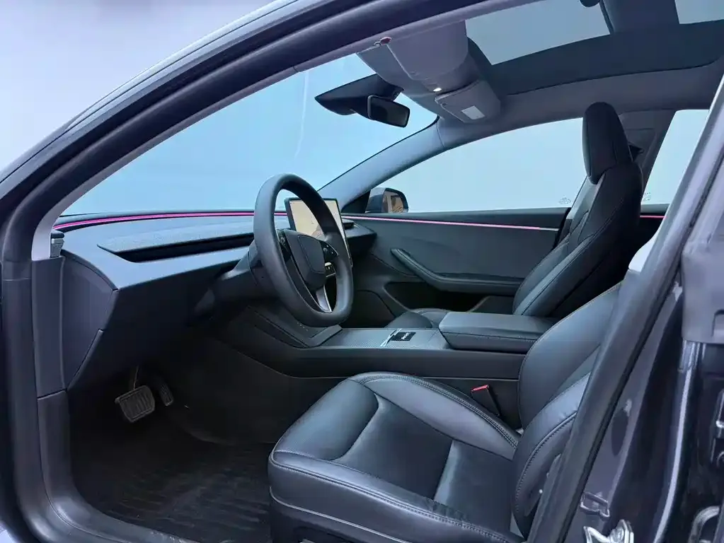 Tesla Model 3 2024 из CN, фото 7