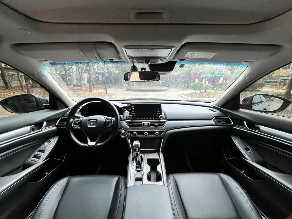 Honda Accord 2021 из CN, фото 4