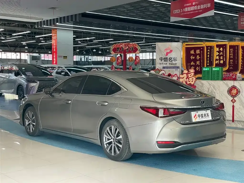 Lexus ES 2021 из CN, фото 8