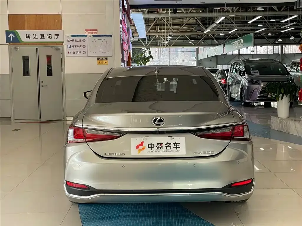 Lexus ES 2021 из CN, фото 10