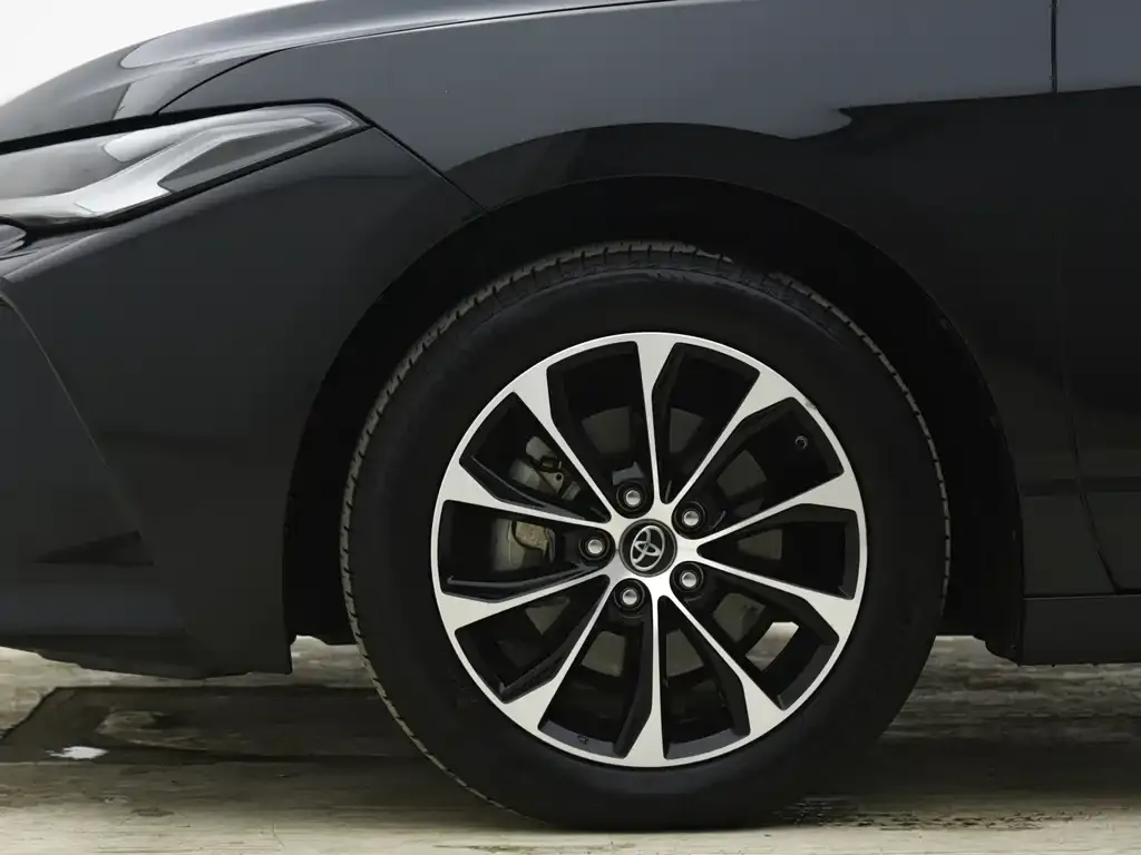 Toyota Avalon 2023 из CN, фото 6