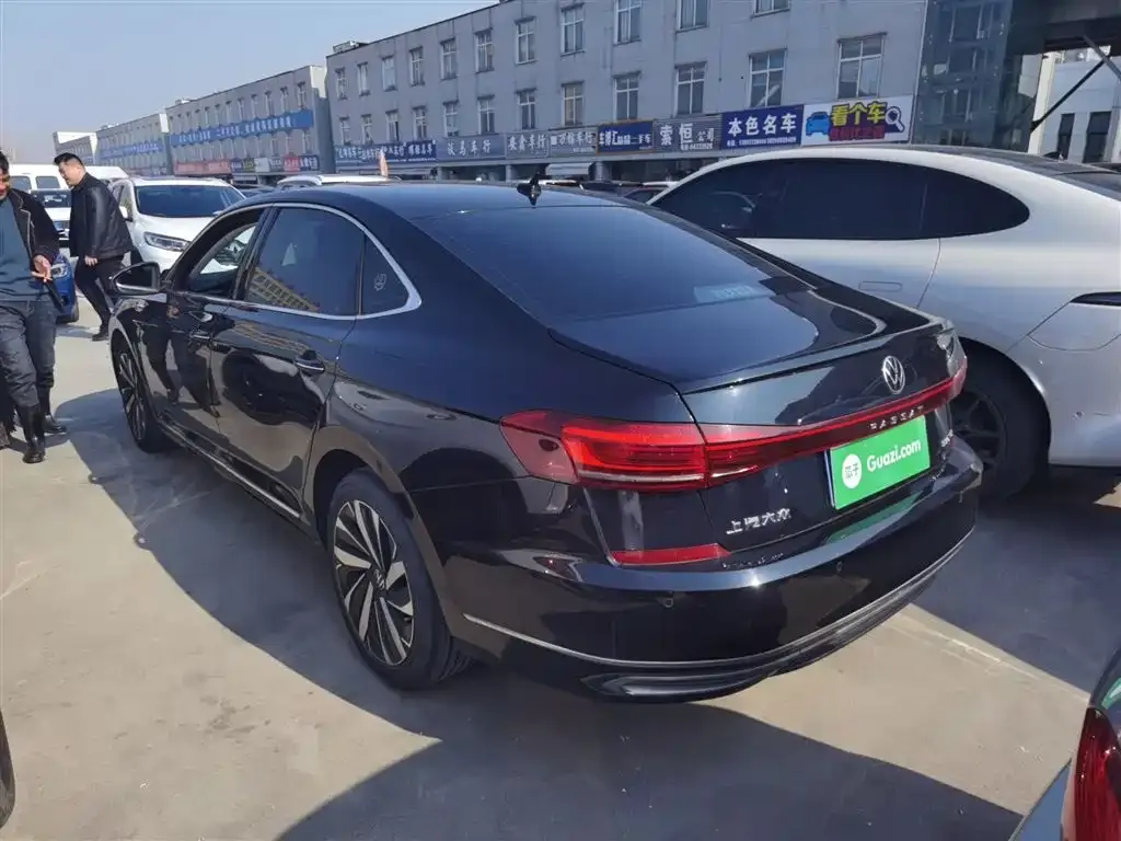 Volkswagen Passat 2022 из CN, фото 5