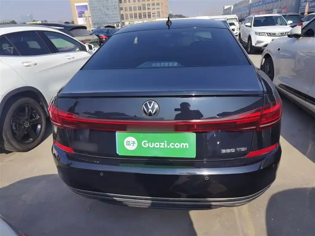 Volkswagen Passat 2022 из CN, фото 8