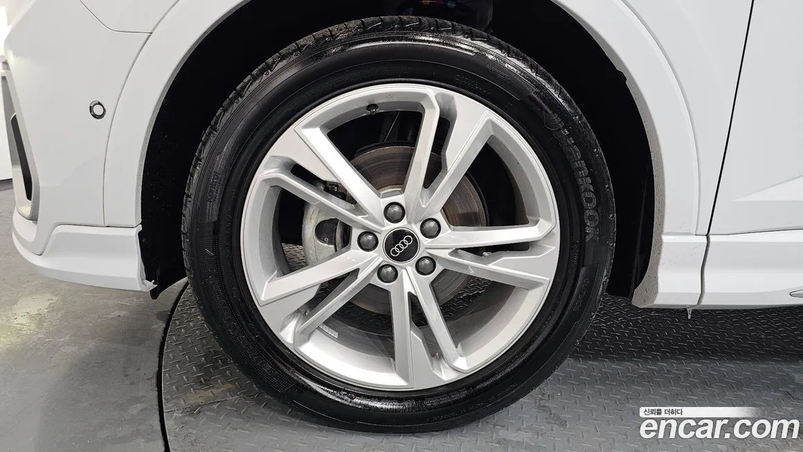 Audi Q3 2023 из KR, фото 3