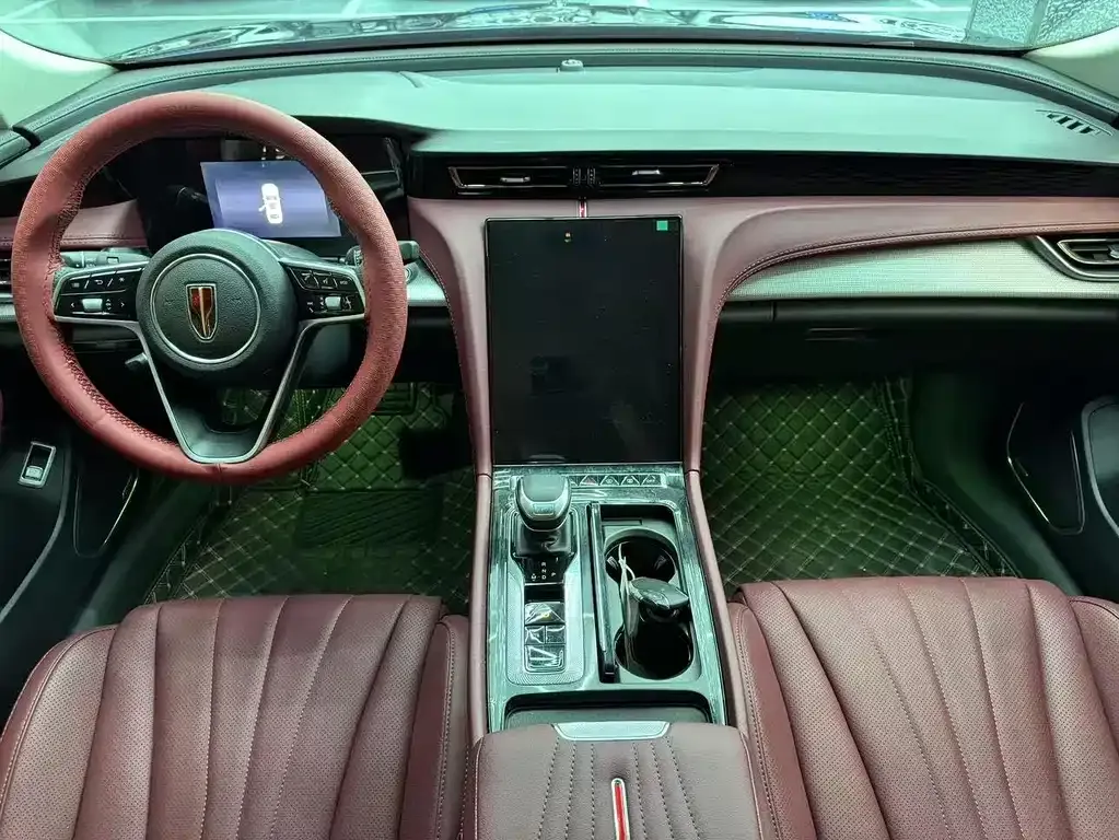 Hongqi H5 2025 из CN, фото 3
