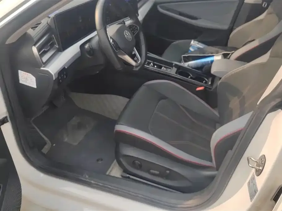 Volkswagen Lamando 2022 из CN, фото 6