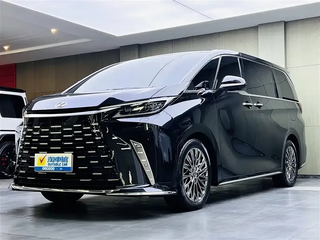 Lexus LM 2024 из CN, фото 1