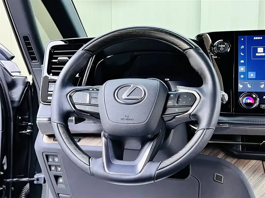 Lexus LM 2024 из CN, фото 8