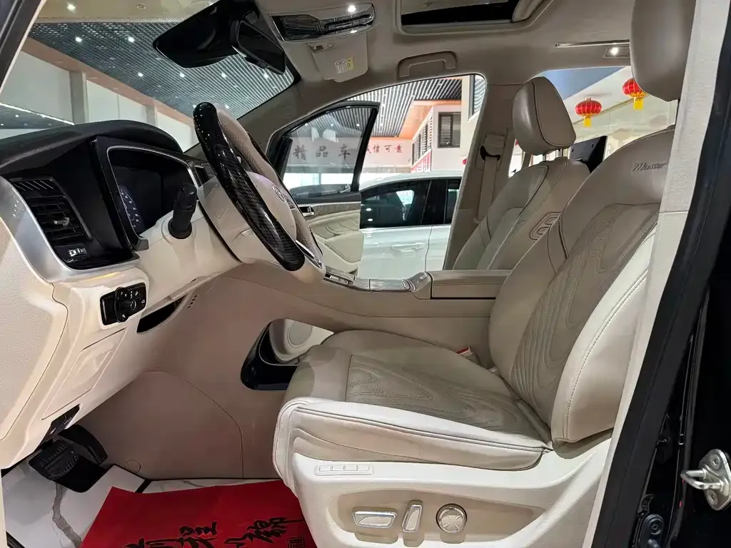 GAC Motor Trumpchi M8 — фото 4