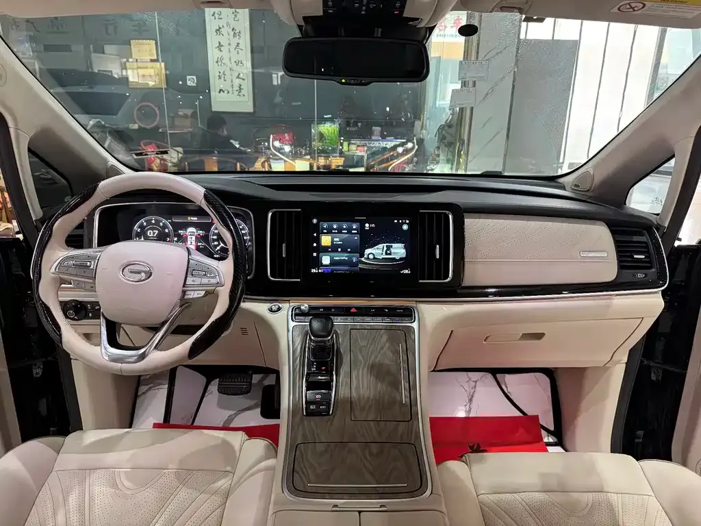GAC Motor Trumpchi M8 — фото 6