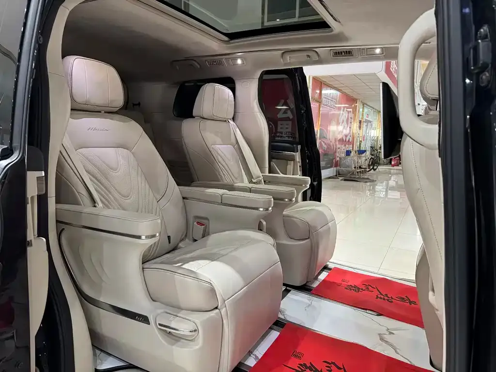 GAC Motor Trumpchi M8 — фото 8