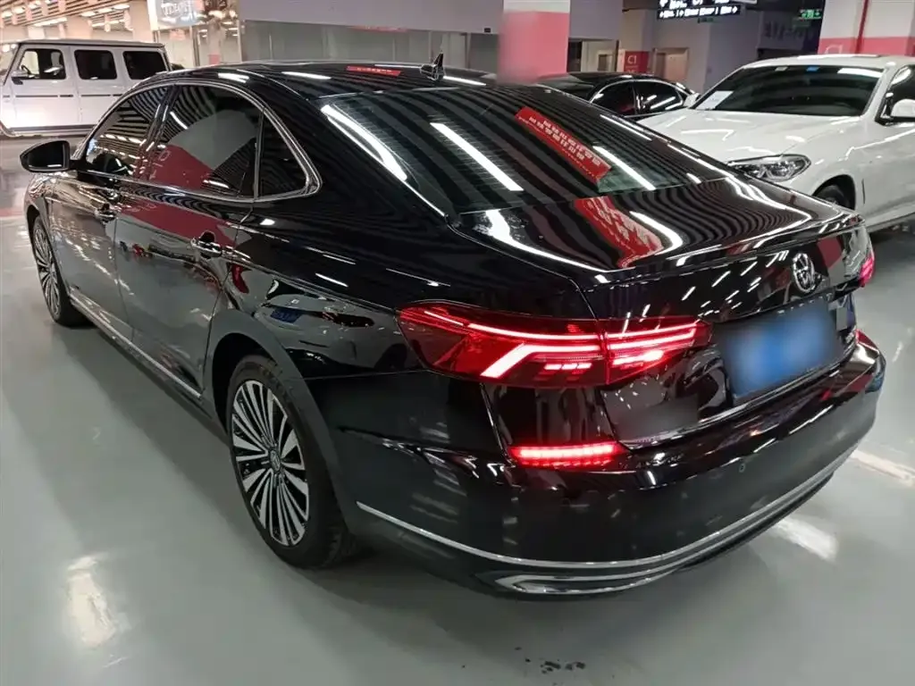 Volkswagen Passat 2021 из CN, фото 5