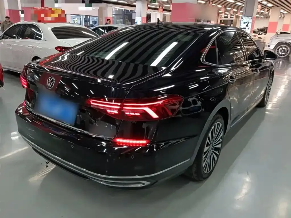 Volkswagen Passat 2021 из CN, фото 6