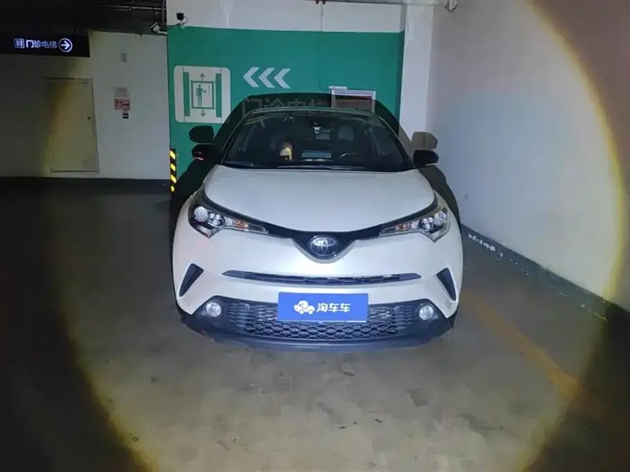 Toyota C-HR 2021 из CN, фото 6